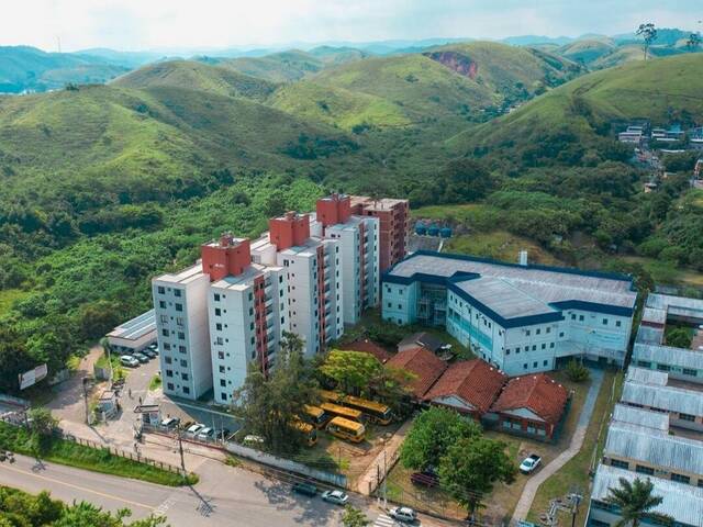 #25 - Apartamento para Venda em Barra do Piraí - RJ