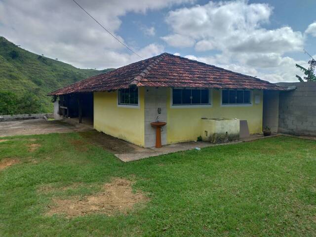 #27 - Chácara para Venda em Valença - RJ